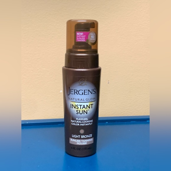 6 Fluid Oz Jergens Instant Sun Natural Glow LIGHT BRONZE Tanning Mousse - Picture 3 of 9